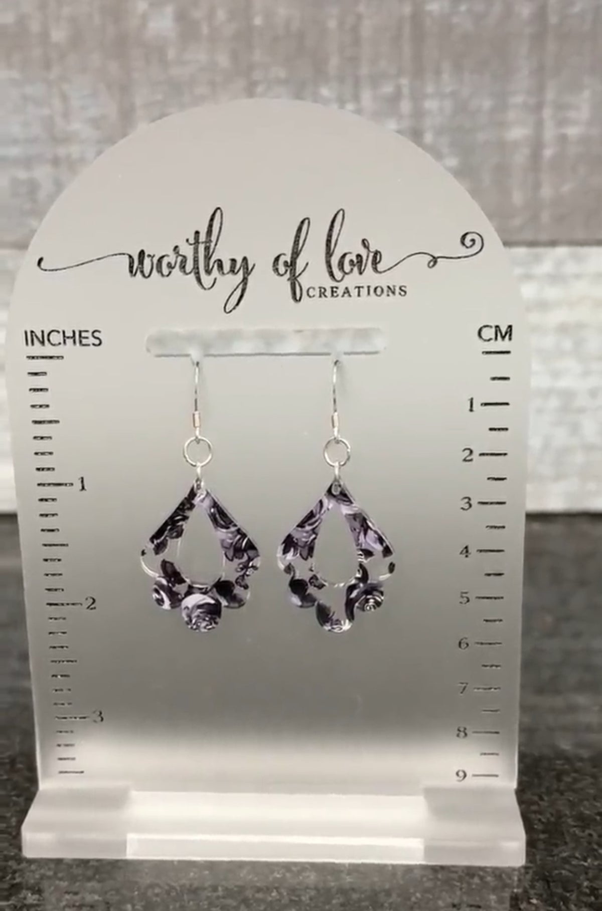 Black Rose Scalloped dangle drop earrings