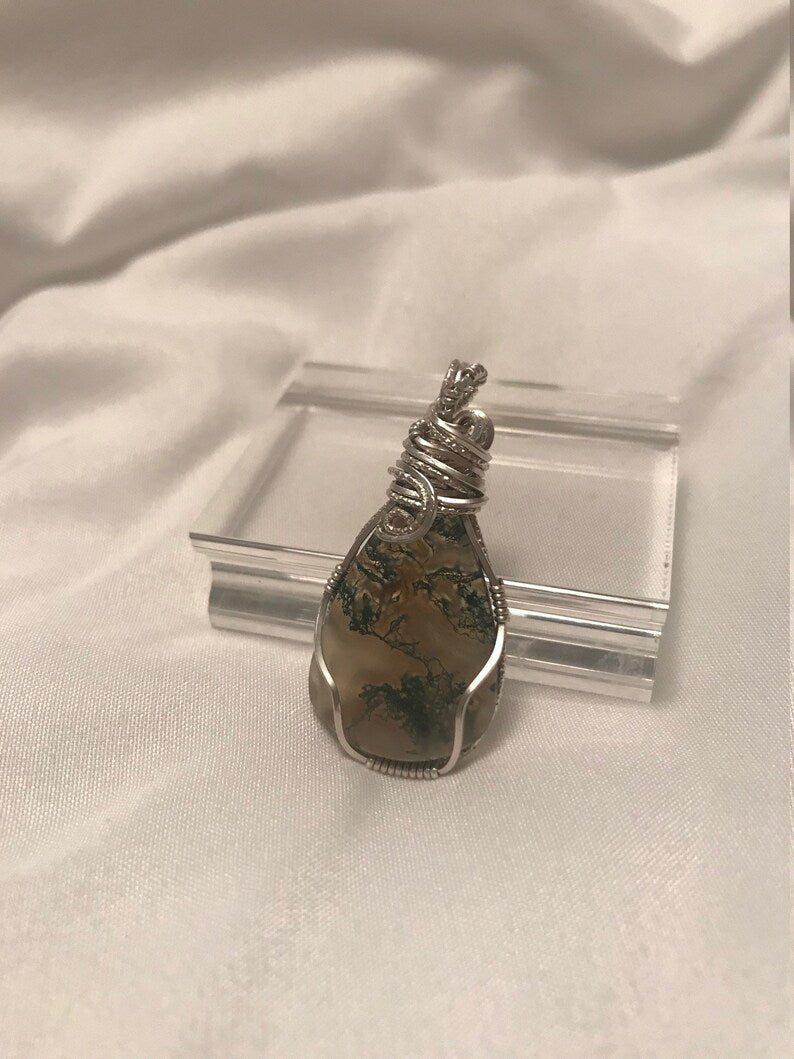 moss agate wire wrapped pendant argentium sterling silver