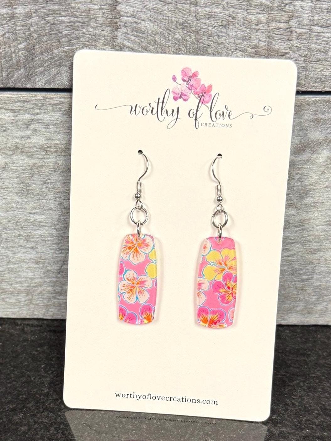 Hibiscus flower earrings, Hawaiian earrings stainless steel and acrylic